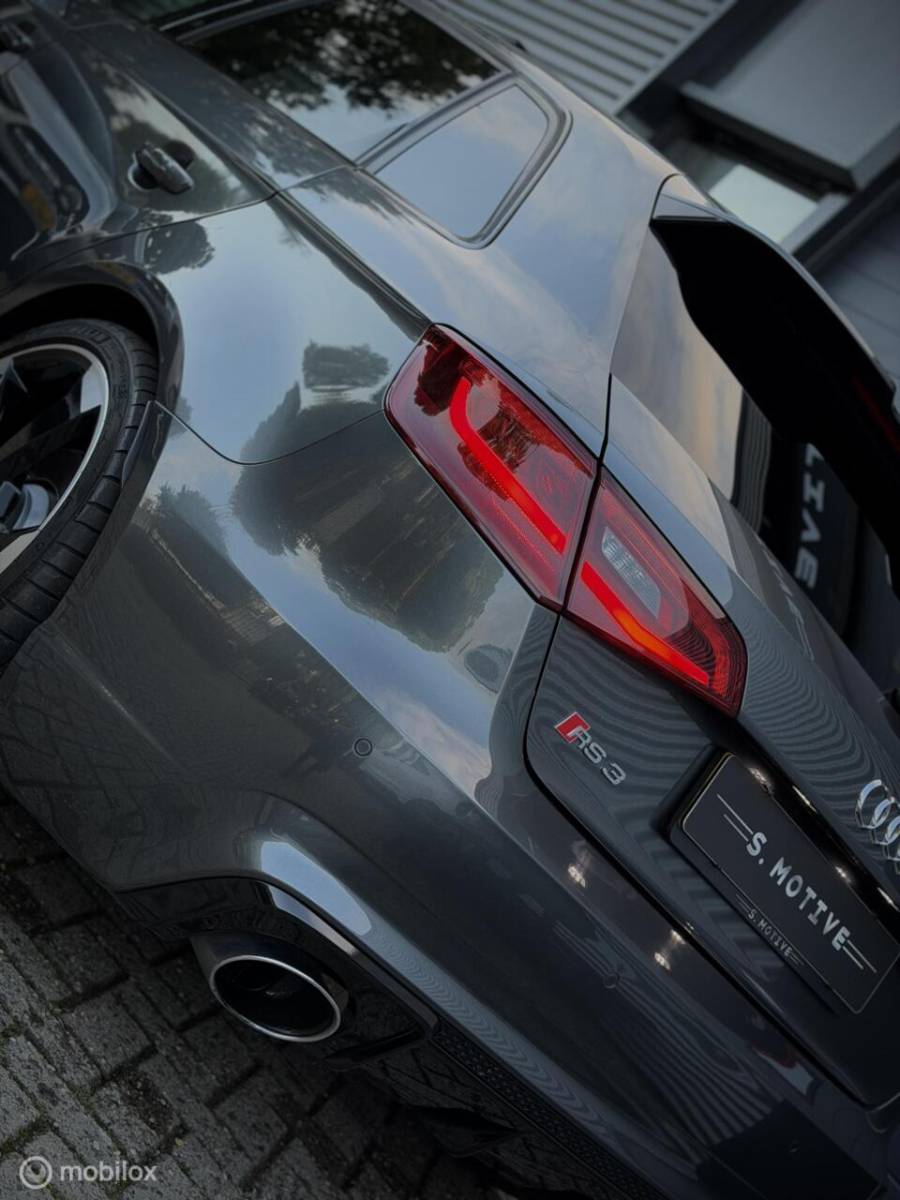 Audi RS3 Audi RS3 2.5 TFSI RS3 Quattro, Pano. B&O, RS-Seats, Carbon, 430PK,