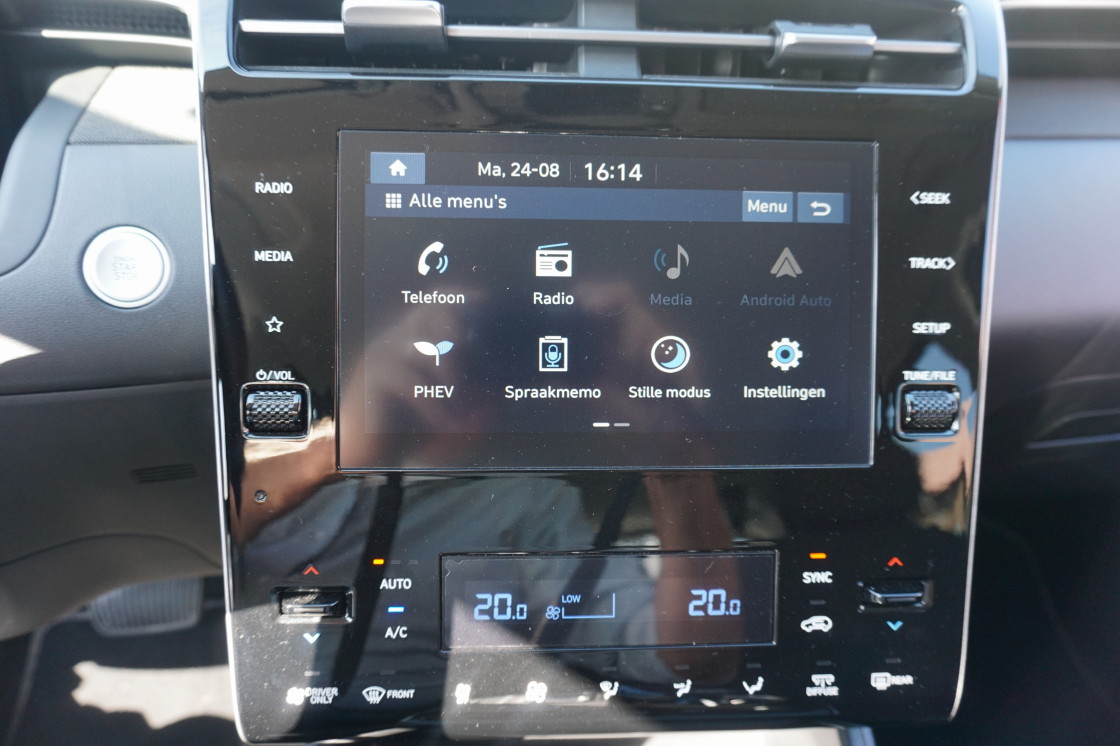 Hyundai Tucson HYUNDAI Tucson 1.6 T-GDi PHEV 265pk AWD Aut. Comfort Carplay