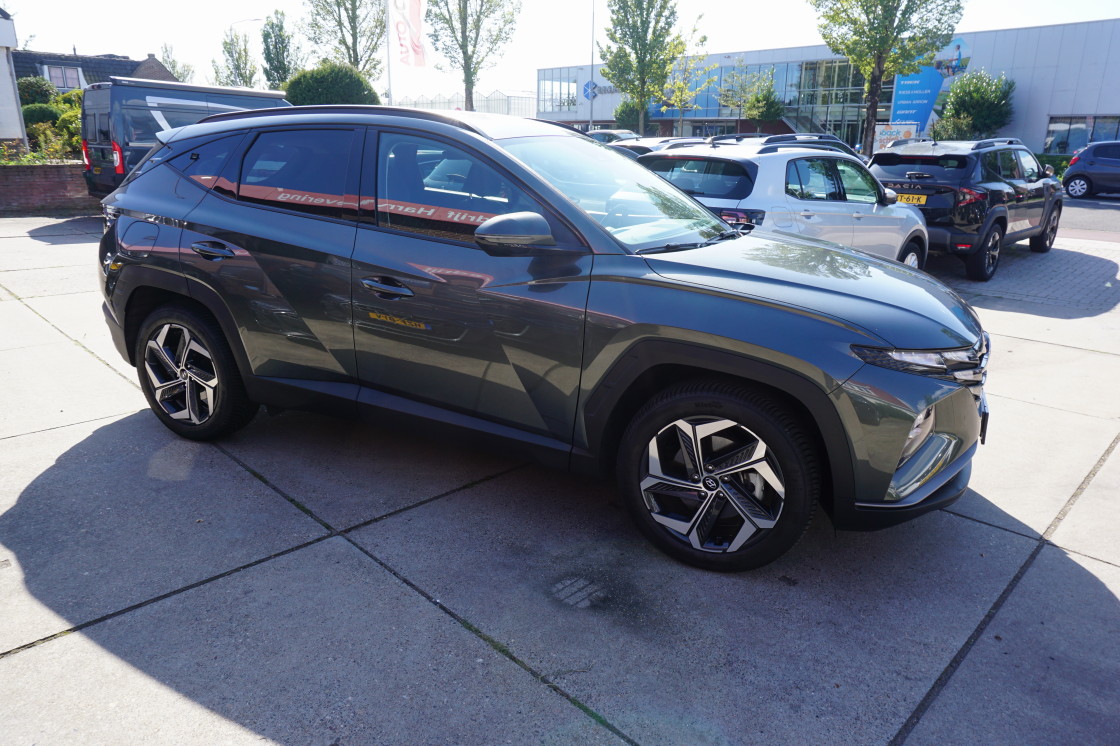 Hyundai Tucson HYUNDAI Tucson 1.6 T-GDi PHEV 265pk AWD Aut. Comfort Carplay