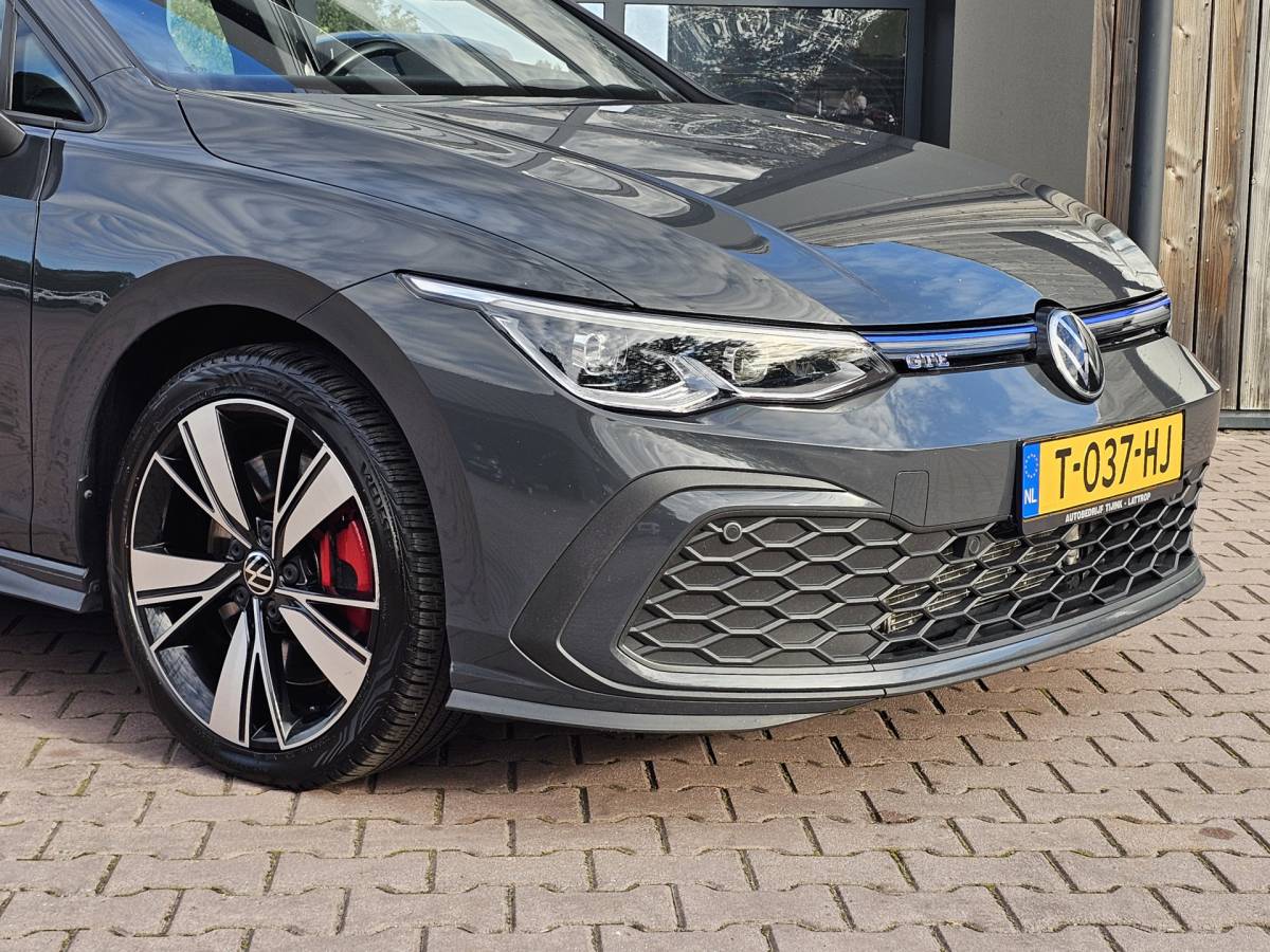 Volkswagen Golf Volkswagen Golf 1.4 eHybrid GTE | LED | ACC | Sporstoelen | Virtual | Navi | App-connect | All-seasons |
