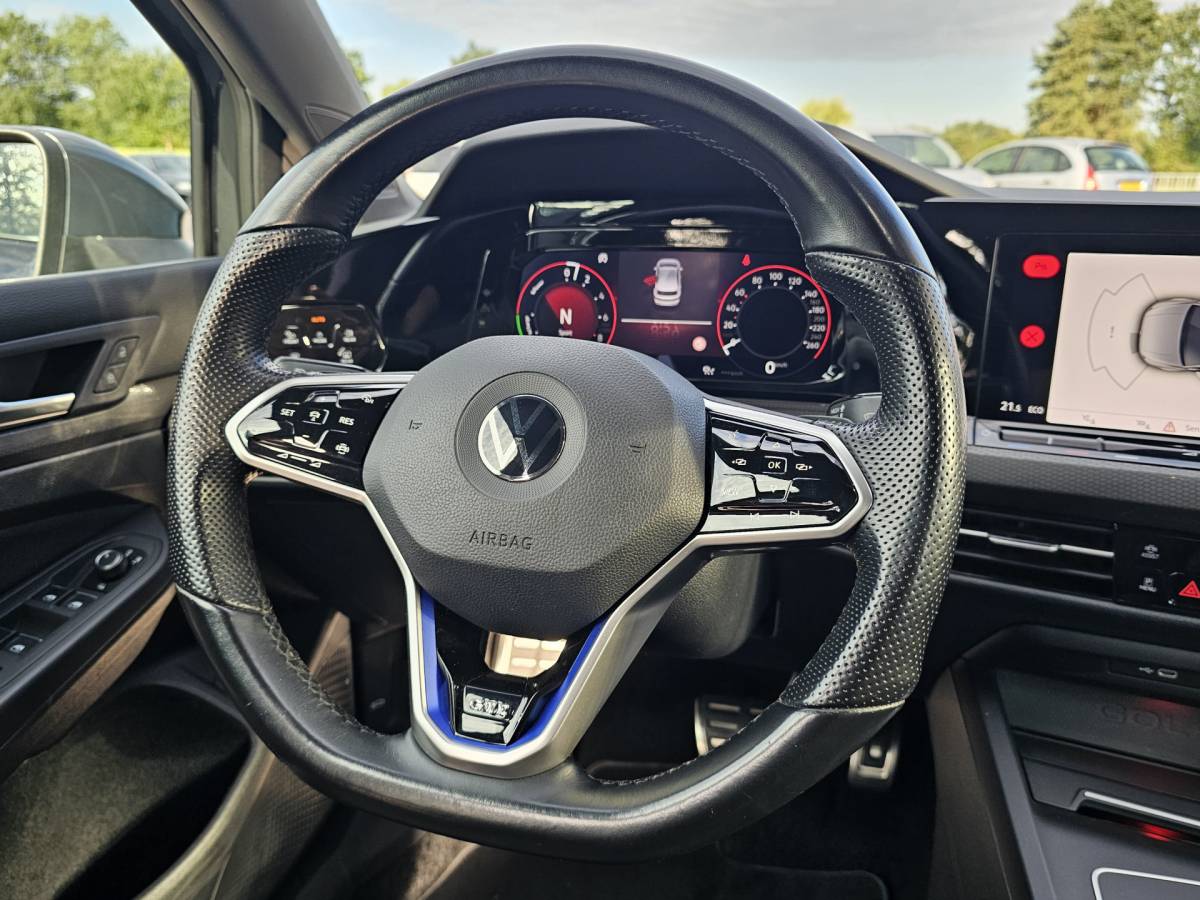 Volkswagen Golf Volkswagen Golf 1.4 eHybrid GTE | LED | ACC | Sporstoelen | Virtual | Navi | App-connect | All-seasons |