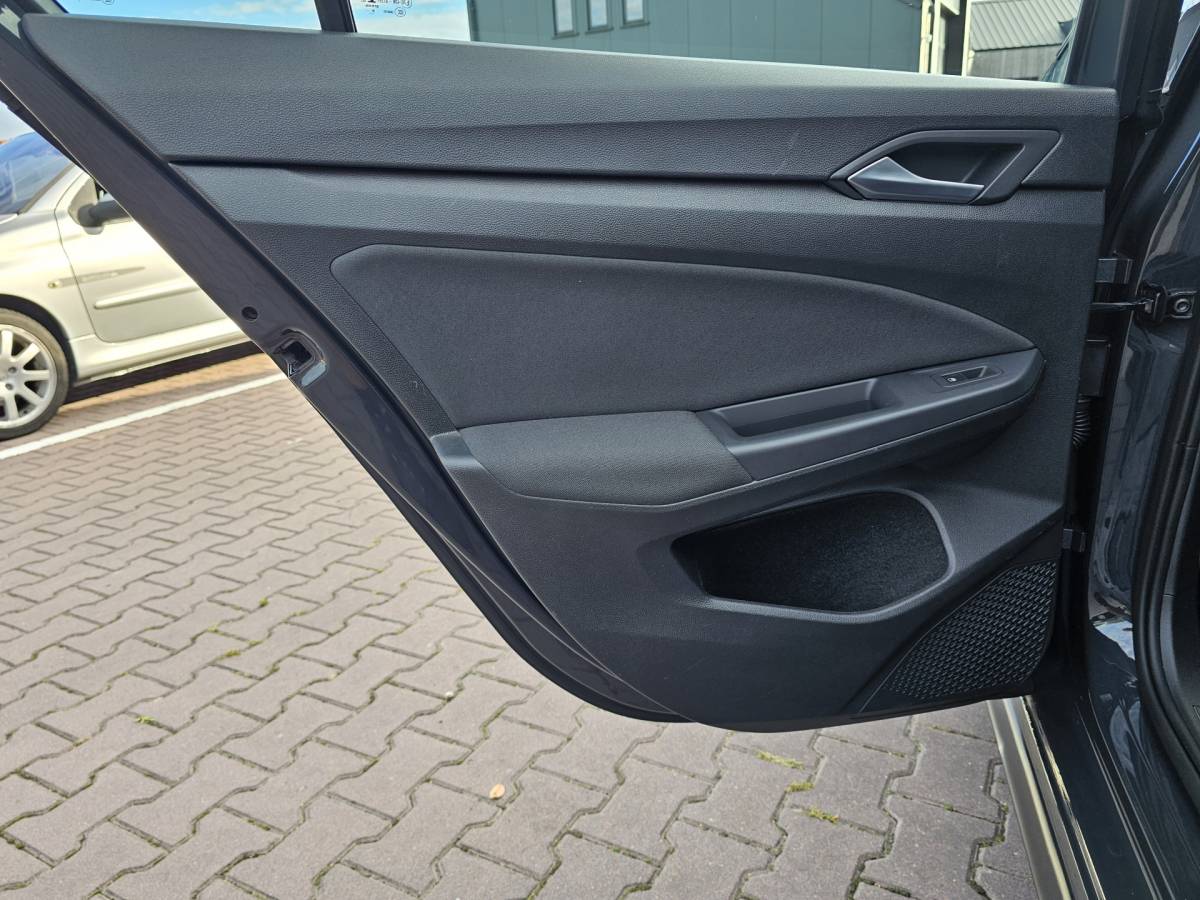 Volkswagen Golf Volkswagen Golf 1.4 eHybrid GTE | LED | ACC | Sporstoelen | Virtual | Navi | App-connect | All-seasons |