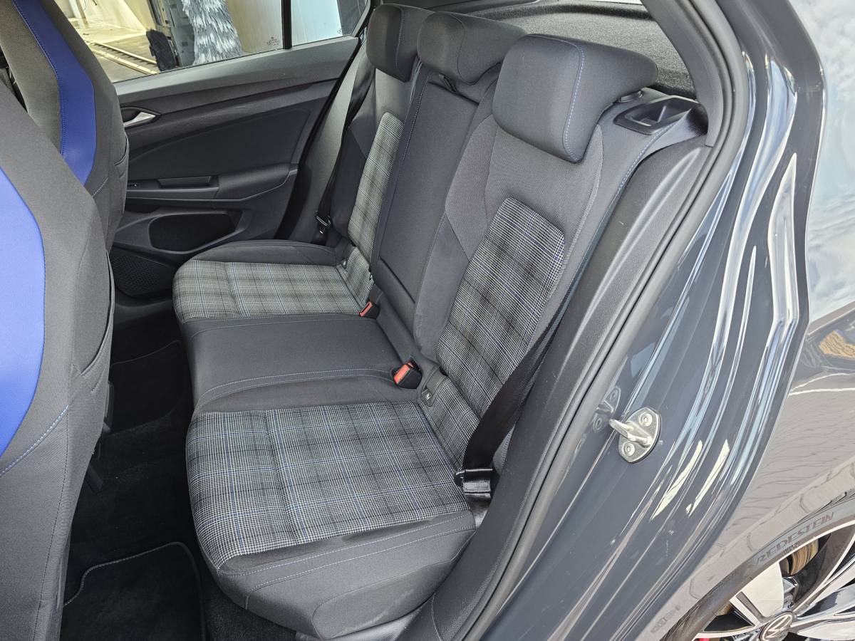 Volkswagen Golf Volkswagen Golf 1.4 eHybrid GTE | LED | ACC | Sporstoelen | Virtual | Navi | App-connect | All-seasons |