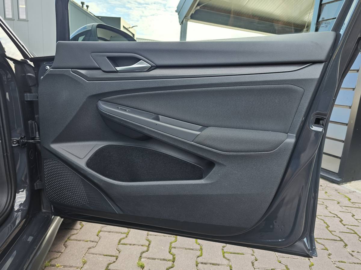 Volkswagen Golf Volkswagen Golf 1.4 eHybrid GTE | LED | ACC | Sporstoelen | Virtual | Navi | App-connect | All-seasons |