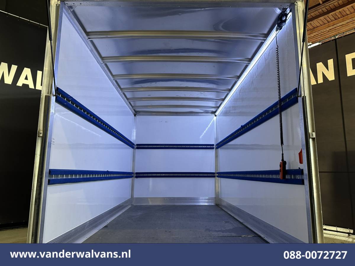 Renault Master Renault Master 2.3 dCi 146pk Bakwagen 222cm Hoog Laadklep Euro6 Airco | Camera | Navigatie | LED | Cruisecontrol Bijrijdersbank
