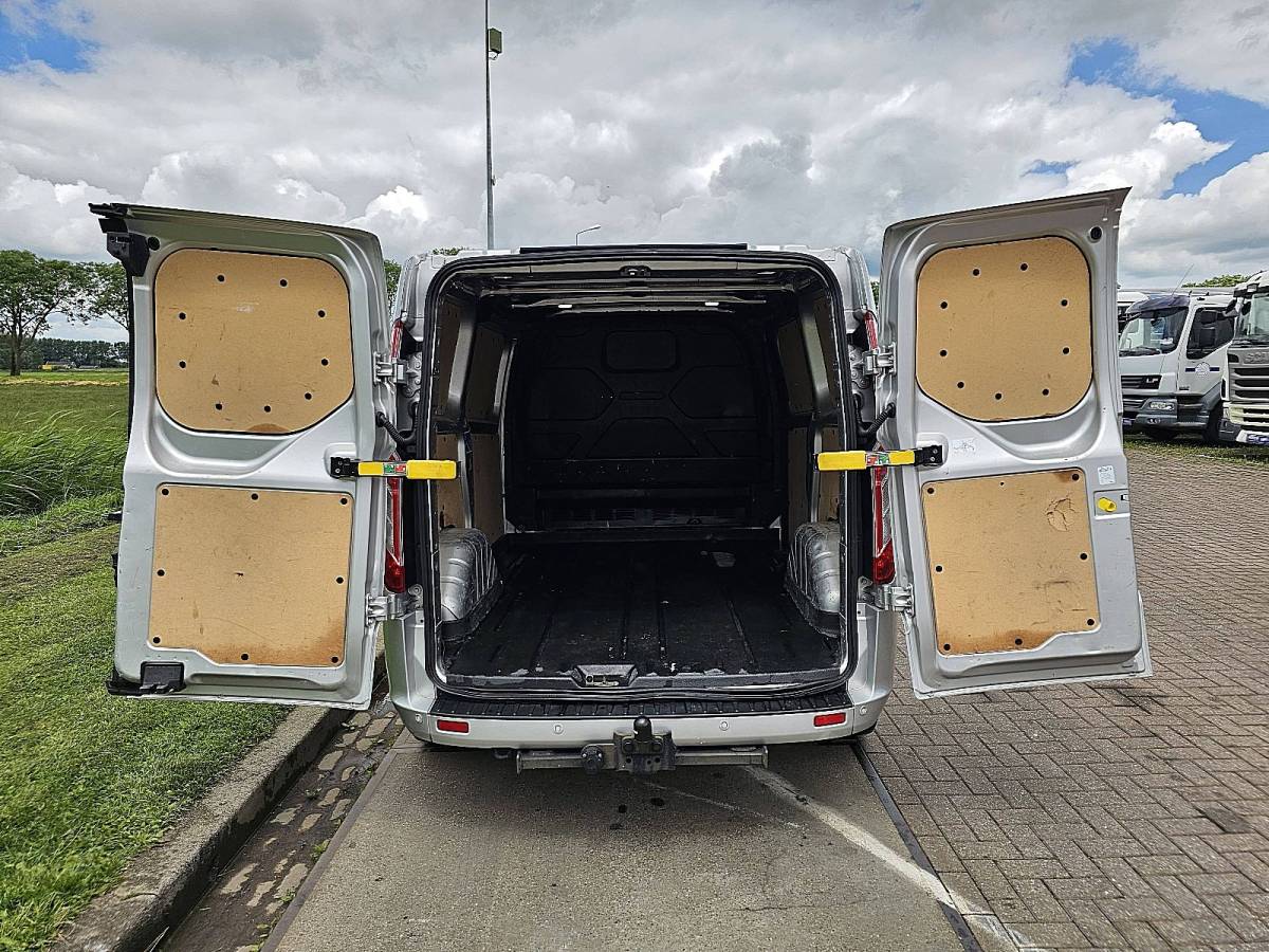Ford Transit Custom FORD TRANSIT CUSTOM 2.0 l1h1 limited navi ac