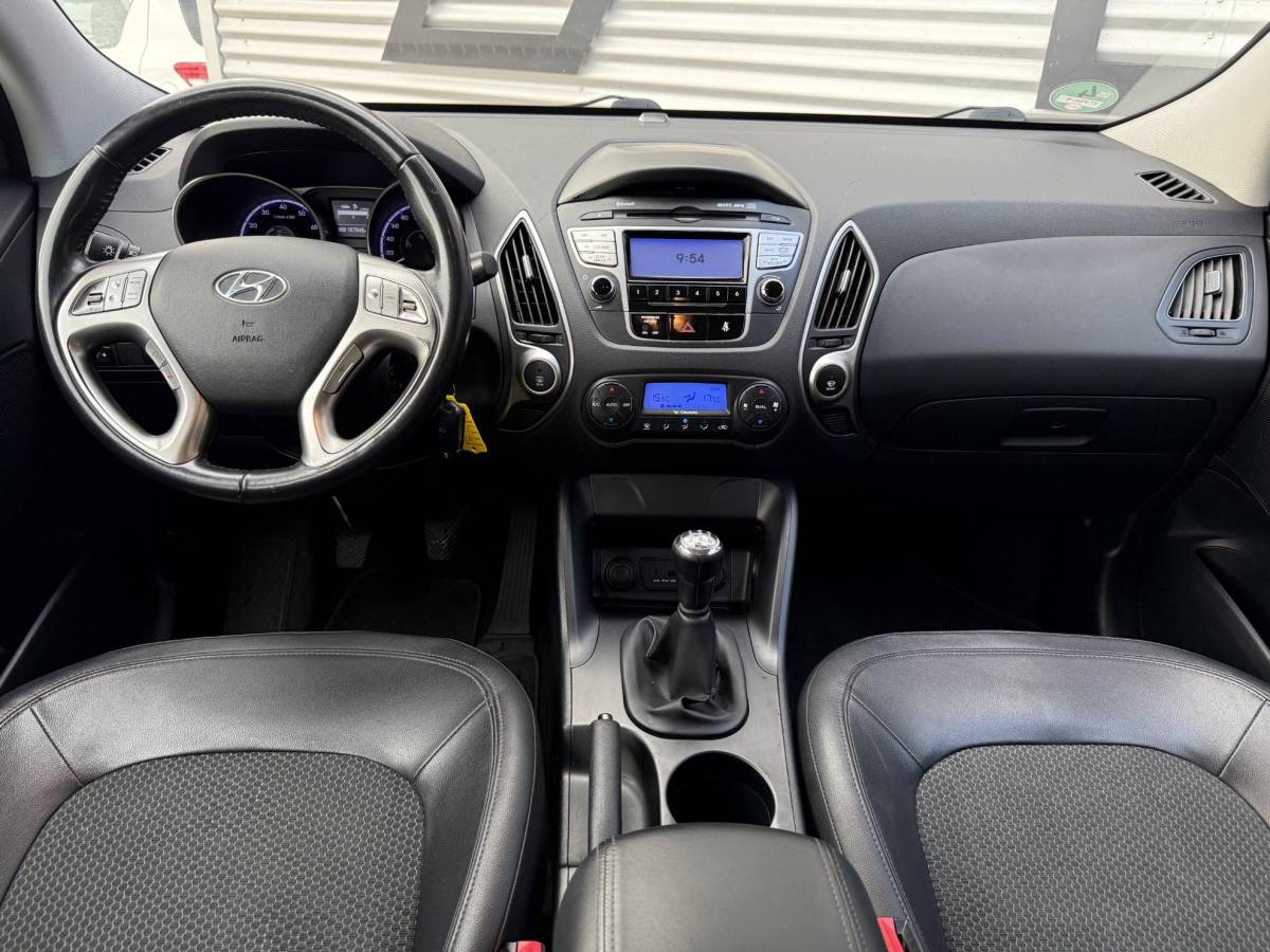 Hyundai ix35 Hyundai ix35 2.0i Style Clima|Trekhaak|Cruise|PDC|N.A.P|APK tot 05-2027