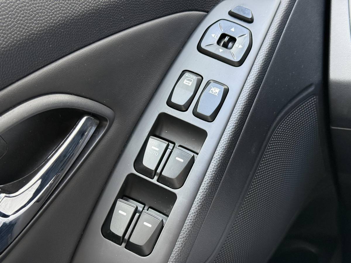 Hyundai ix35 Hyundai ix35 2.0i Style Clima|Trekhaak|Cruise|PDC|N.A.P|APK tot 05-2027