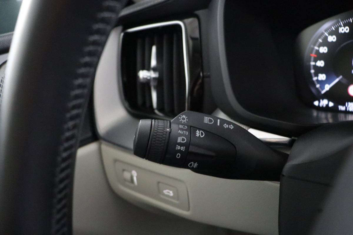Volvo XC60 Volvo XC60 2.0 T5 Inscription |NAP|1e eigenaar|Pano|Memory|Luchtvering|Harman&Kardon
