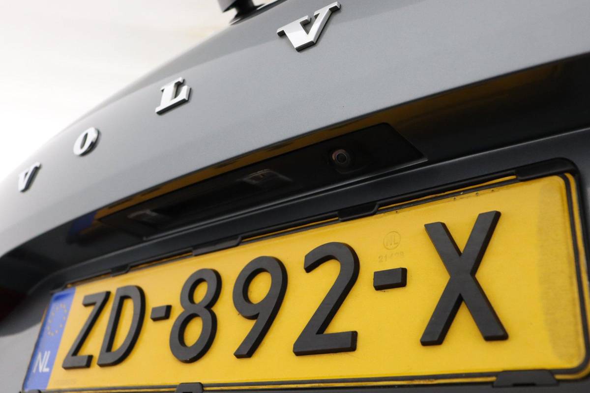 Volvo XC60 Volvo XC60 2.0 T5 Inscription |NAP|1e eigenaar|Pano|Memory|Luchtvering|Harman&Kardon