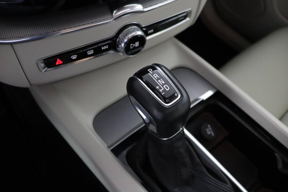 Volvo XC60 Volvo XC60 2.0 T5 Inscription |NAP|1e eigenaar|Pano|Memory|Luchtvering|Harman&Kardon