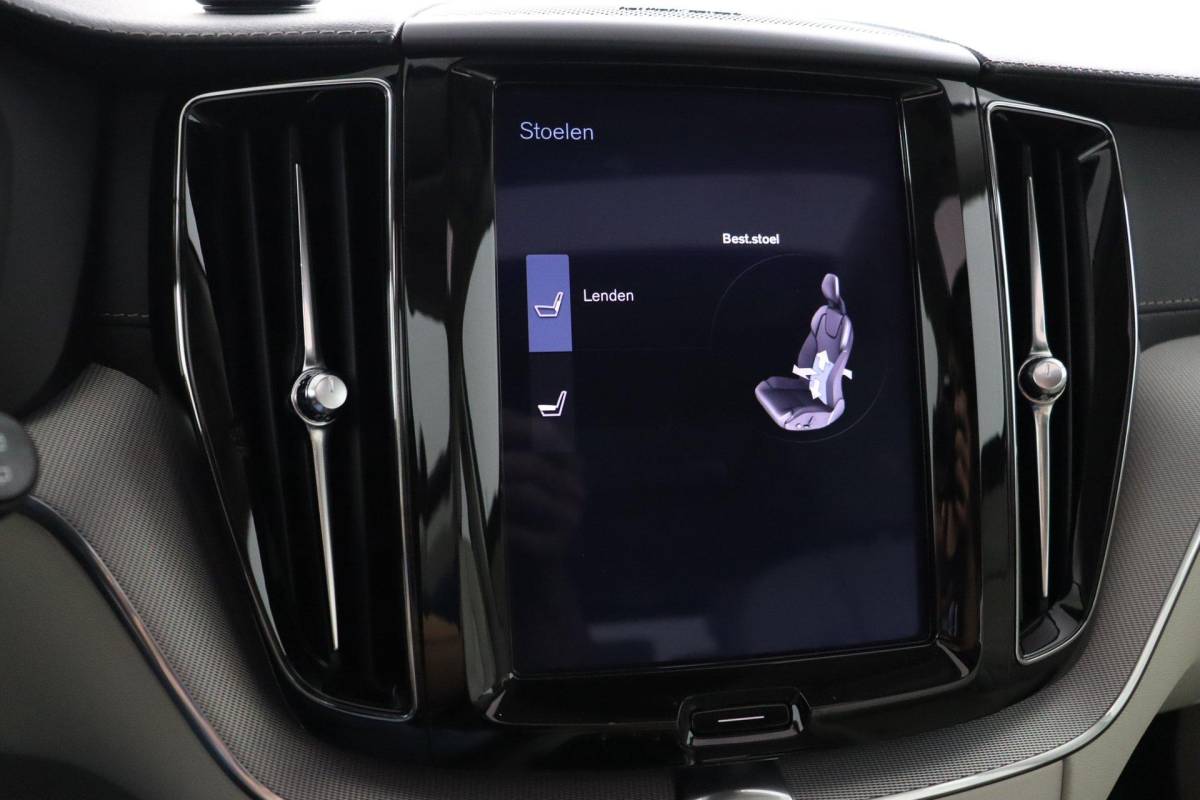 Volvo XC60 Volvo XC60 2.0 T5 Inscription |NAP|1e eigenaar|Pano|Memory|Luchtvering|Harman&Kardon