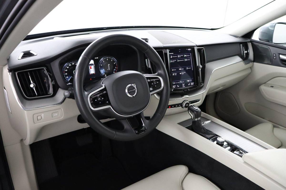 Volvo XC60 Volvo XC60 2.0 T5 Inscription |NAP|1e eigenaar|Pano|Memory|Luchtvering|Harman&Kardon