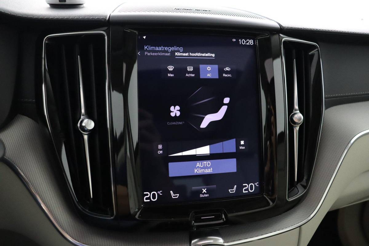 Volvo XC60 Volvo XC60 2.0 T5 Inscription |NAP|1e eigenaar|Pano|Memory|Luchtvering|Harman&Kardon