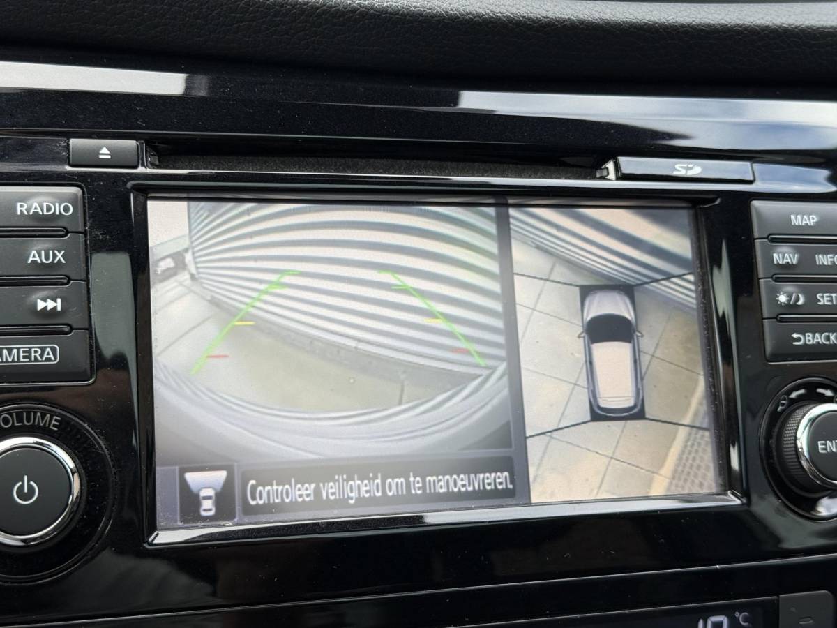 Nissan QASHQAI Nissan Qashqai 1.2 N-Connecta 1e Eigenaar|Navi|Pano|360 Camera|Clima|Cruise|PDC|Stoelverwarming|Dealer Onderhouden|N.A.P|APK tot 07-2027