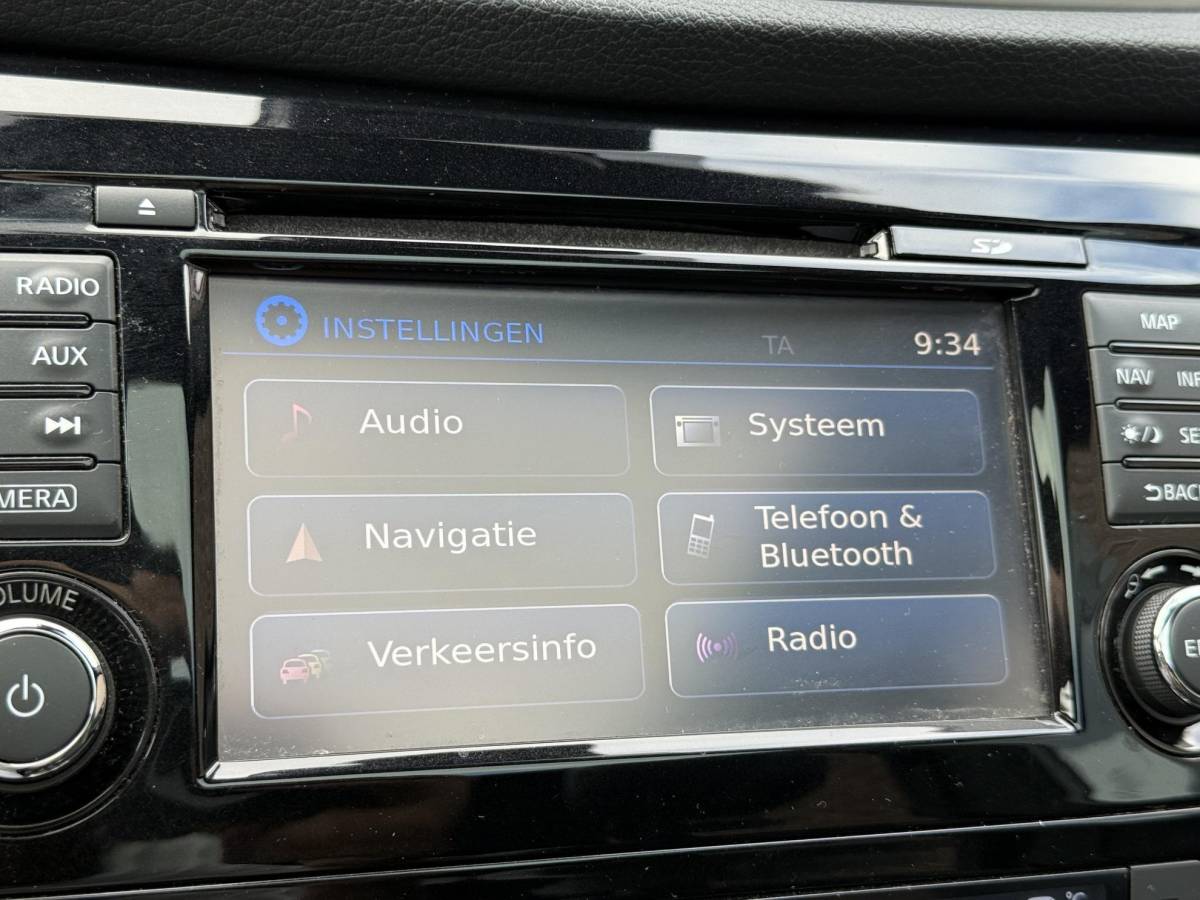 Nissan QASHQAI Nissan Qashqai 1.2 N-Connecta 1e Eigenaar|Navi|Pano|360 Camera|Clima|Cruise|PDC|Stoelverwarming|Dealer Onderhouden|N.A.P|APK tot 07-2027