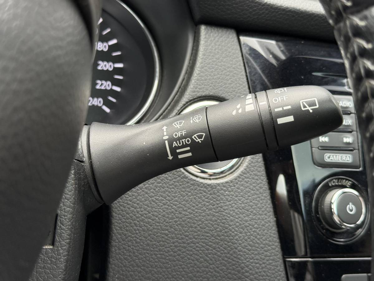 Nissan QASHQAI Nissan Qashqai 1.2 N-Connecta 1e Eigenaar|Navi|Pano|360 Camera|Clima|Cruise|PDC|Stoelverwarming|Dealer Onderhouden|N.A.P|APK tot 07-2027