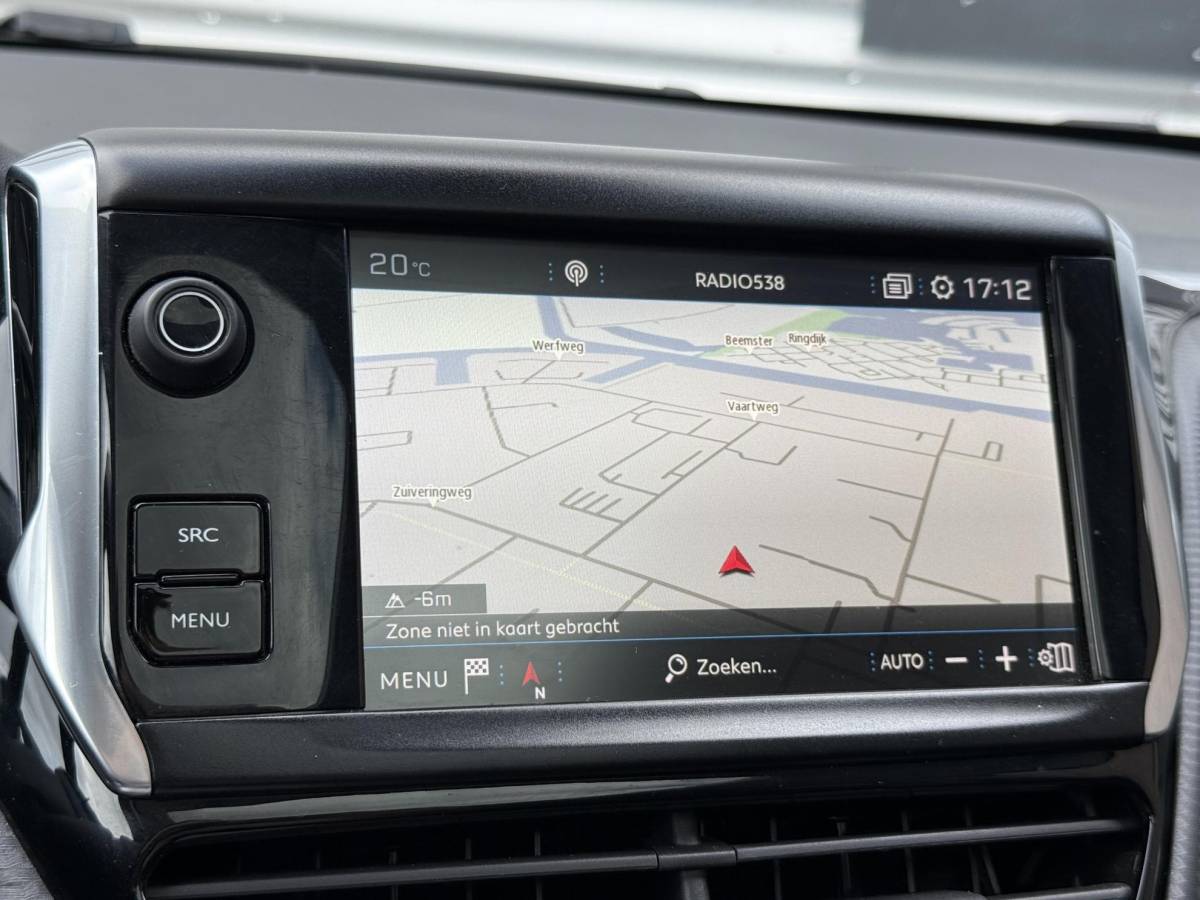 Peugeot 2008 Peugeot 2008 1.2 PureTech Allure 2e Eigenaar|Navi|Pano|Carplay|Clima|Cruise|PDC|Dealer Onderhouden|APK tot 02-2027