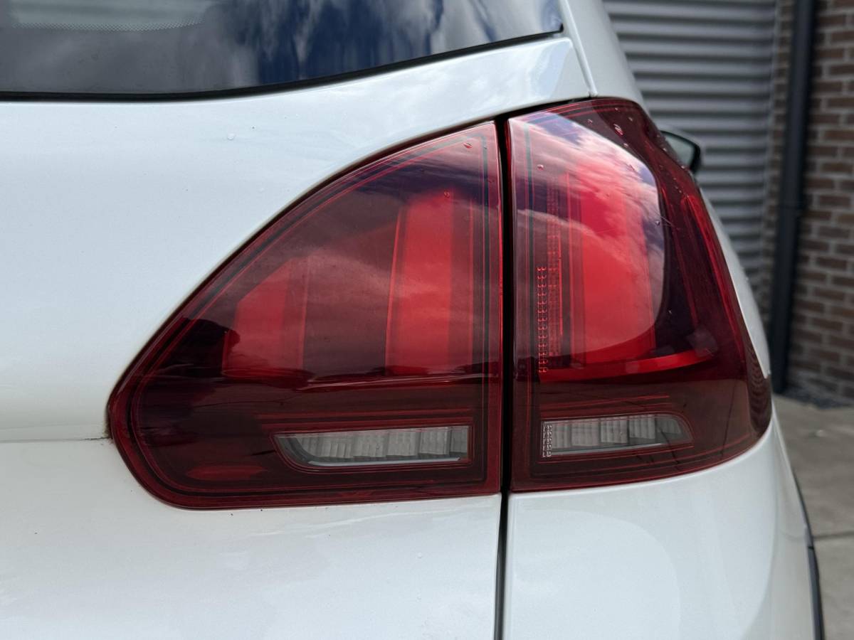 Peugeot 2008 Peugeot 2008 1.2 PureTech Allure 2e Eigenaar|Navi|Pano|Carplay|Clima|Cruise|PDC|Dealer Onderhouden|APK tot 02-2027