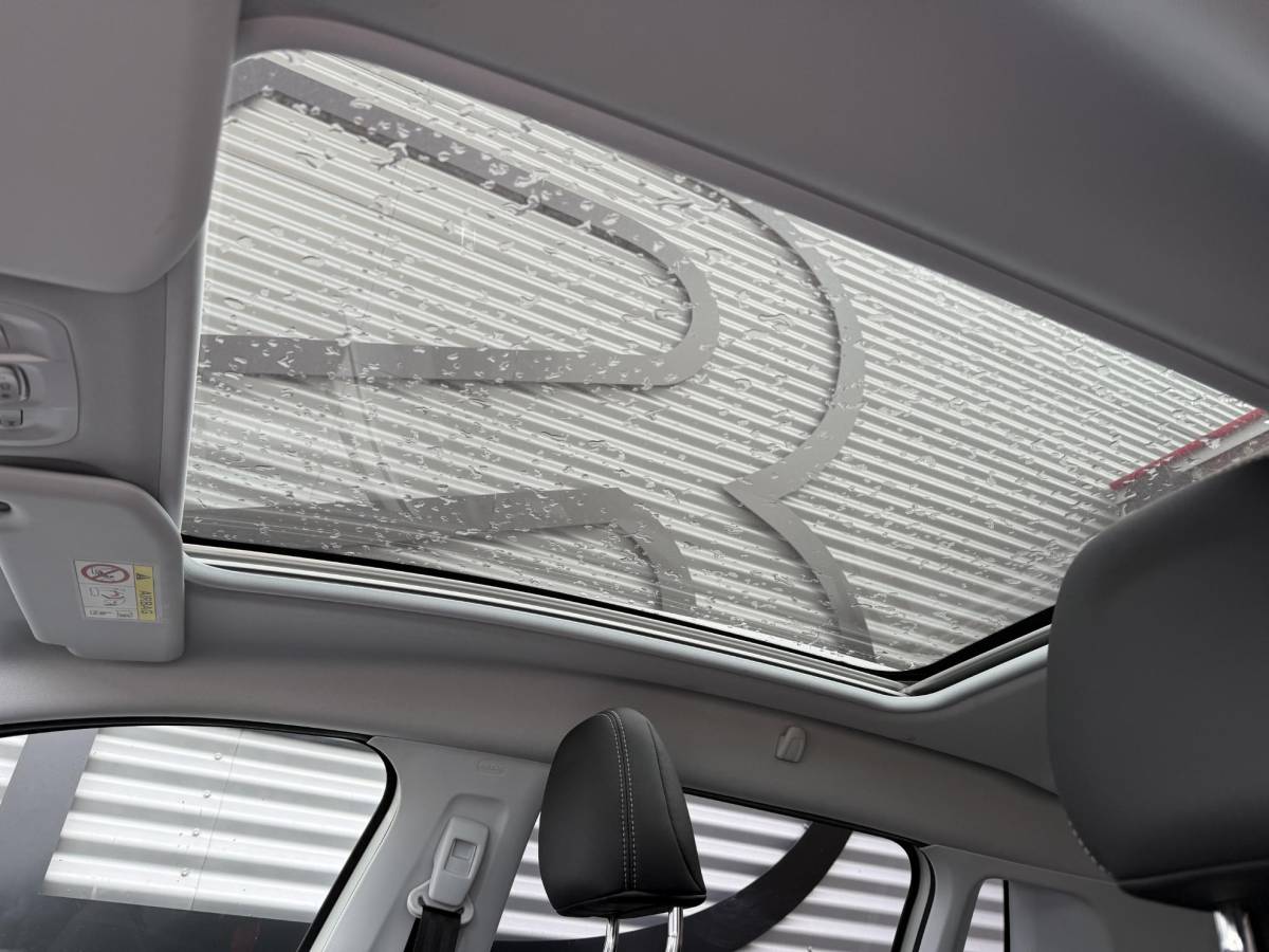 Peugeot 2008 Peugeot 2008 1.2 PureTech Allure 2e Eigenaar|Navi|Pano|Carplay|Clima|Cruise|PDC|Dealer Onderhouden|APK tot 02-2027