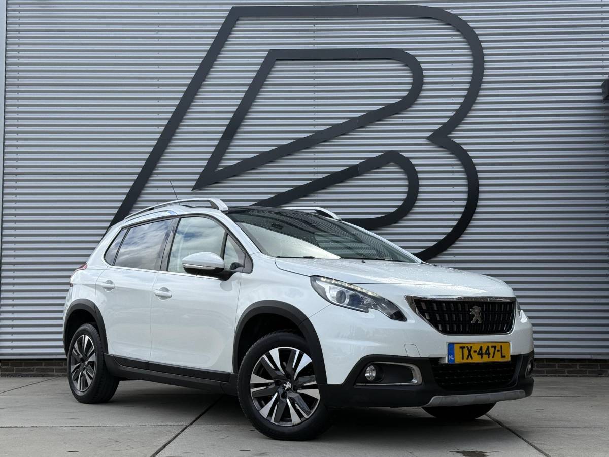 Peugeot 2008 Peugeot 2008 1.2 PureTech Allure 2e Eigenaar|Navi|Pano|Carplay|Clima|Cruise|PDC|Dealer Onderhouden|APK tot 02-2027
