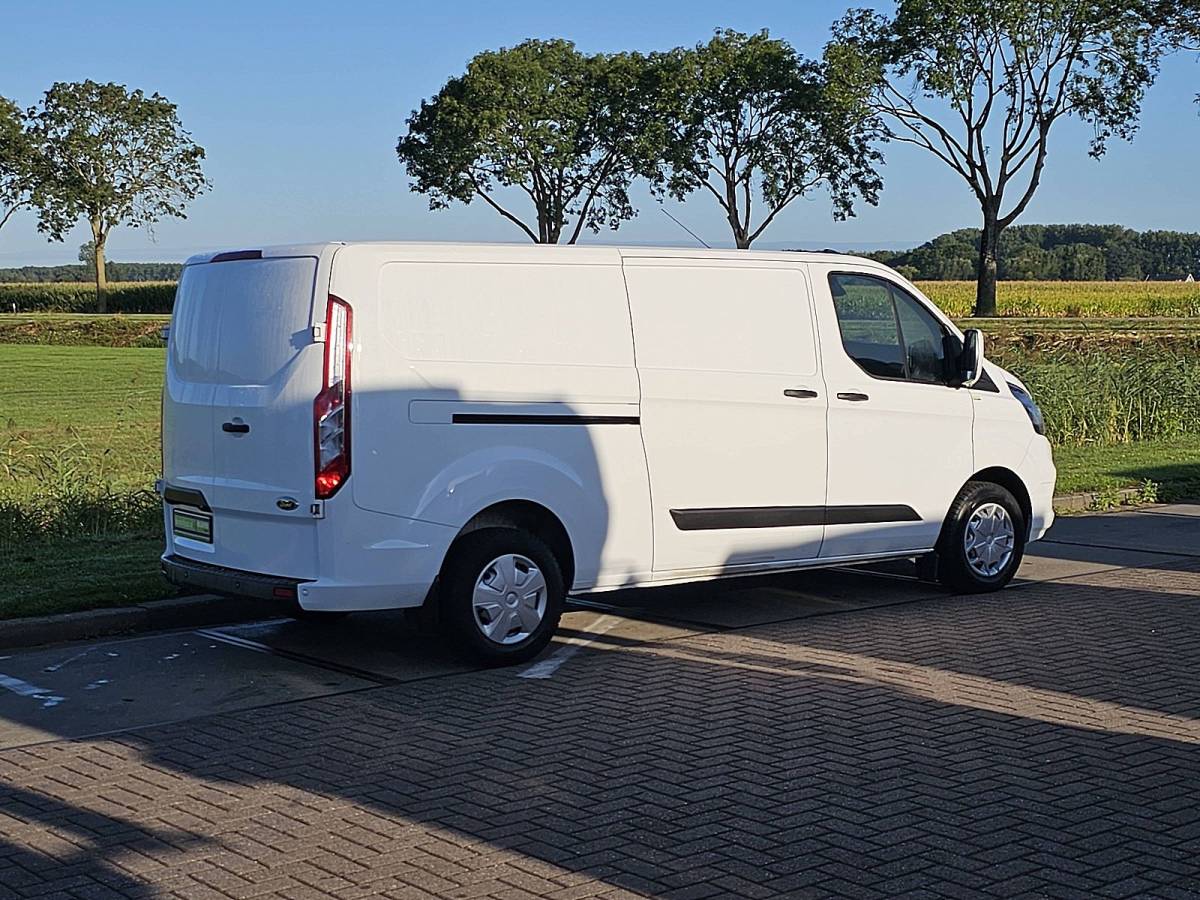 Ford Transit Custom FORD TRANSIT CUSTOM 2.0 l2h1 navi airco pdc