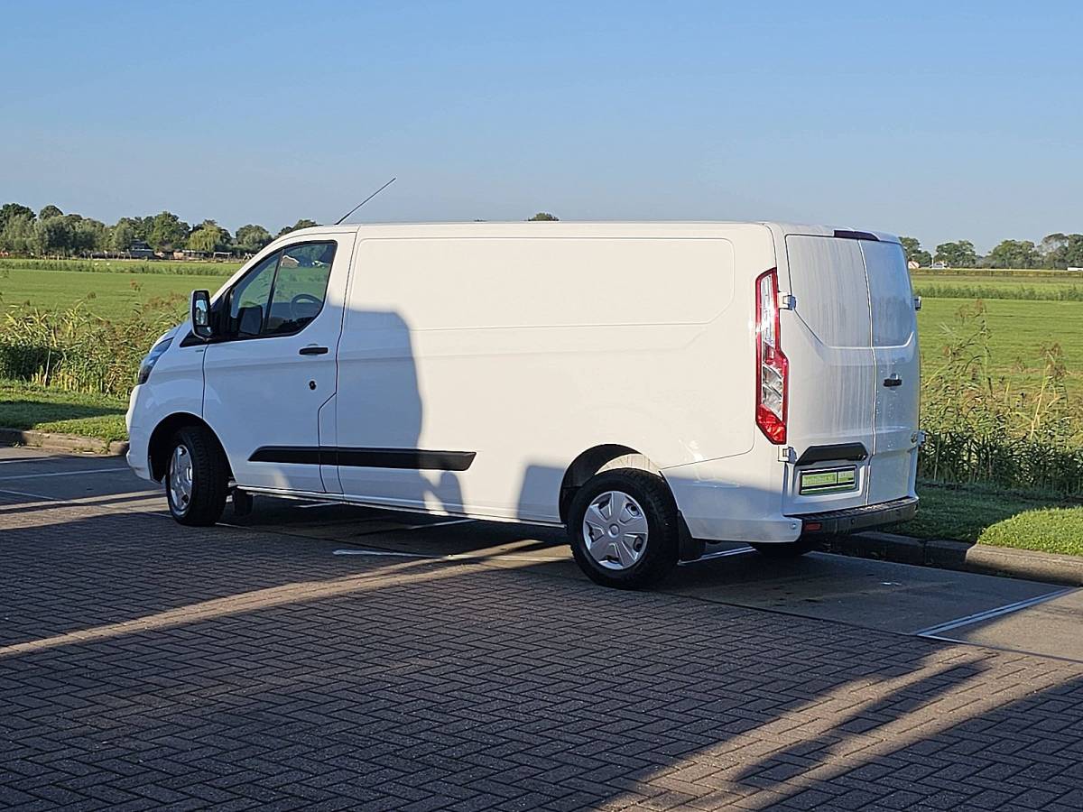 Ford Transit Custom FORD TRANSIT CUSTOM 2.0 l2h1 navi airco pdc