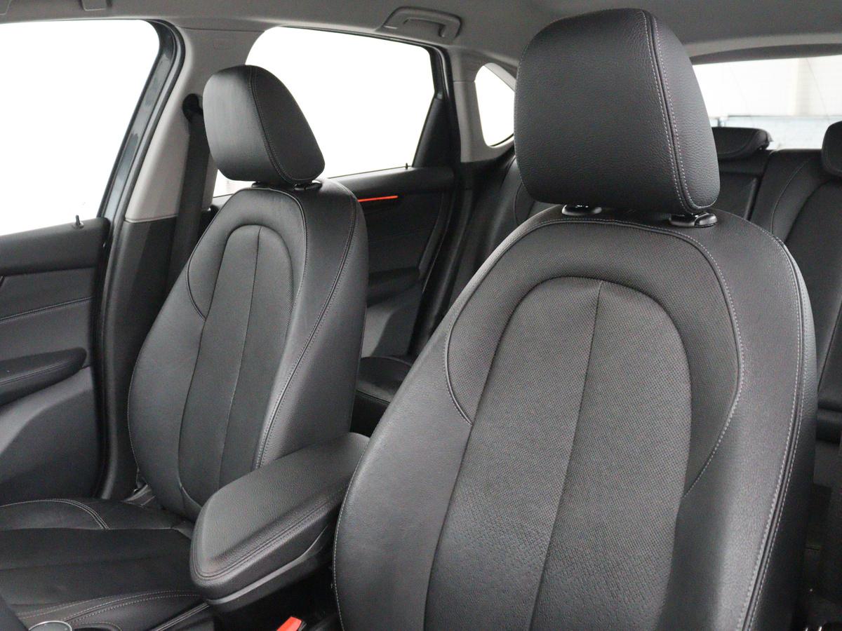 BMW 2 Serie BMW 2-serie Active Tourer 225xe iPerformance Centennial High Executive | SOH 88,6% | Leder | Stoelverwarming |  Adaptive cruise | Head-up | Navigatie | Bluetooth | Camera | Park assist | Elektrische achterklep | Trekhaak