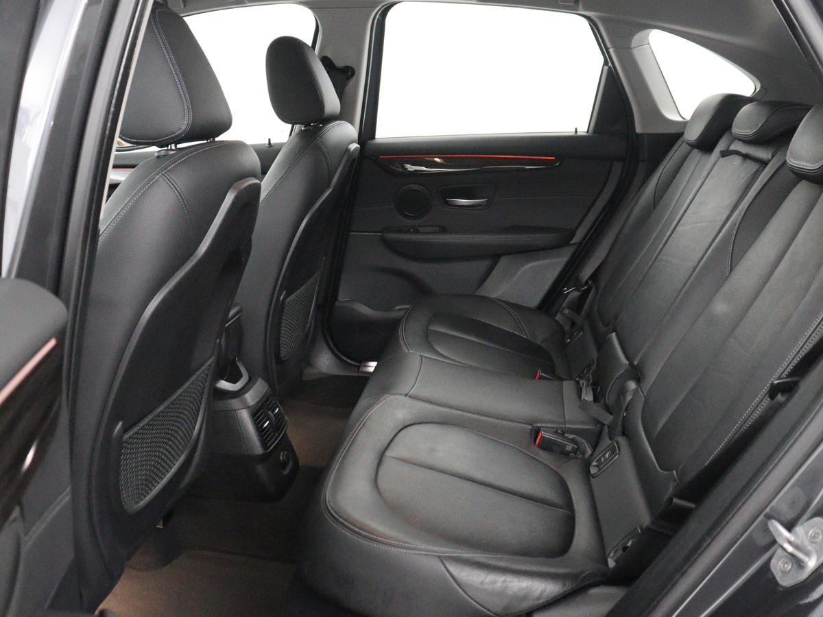 BMW 2 Serie BMW 2-serie Active Tourer 225xe iPerformance Centennial High Executive | SOH 88,6% | Leder | Stoelverwarming |  Adaptive cruise | Head-up | Navigatie | Bluetooth | Camera | Park assist | Elektrische achterklep | Trekhaak