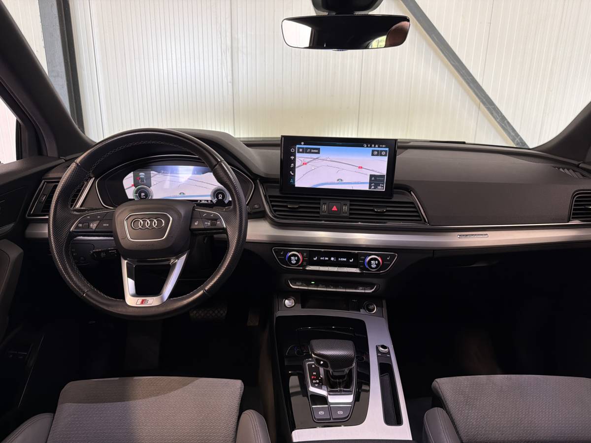 Audi Q5 Audi Q5 55 TFSIe 367PK HYBRID QUATTRO S-LINE SPORT LEDER/360° CAMERA/LED/NAV/CARPLAY
