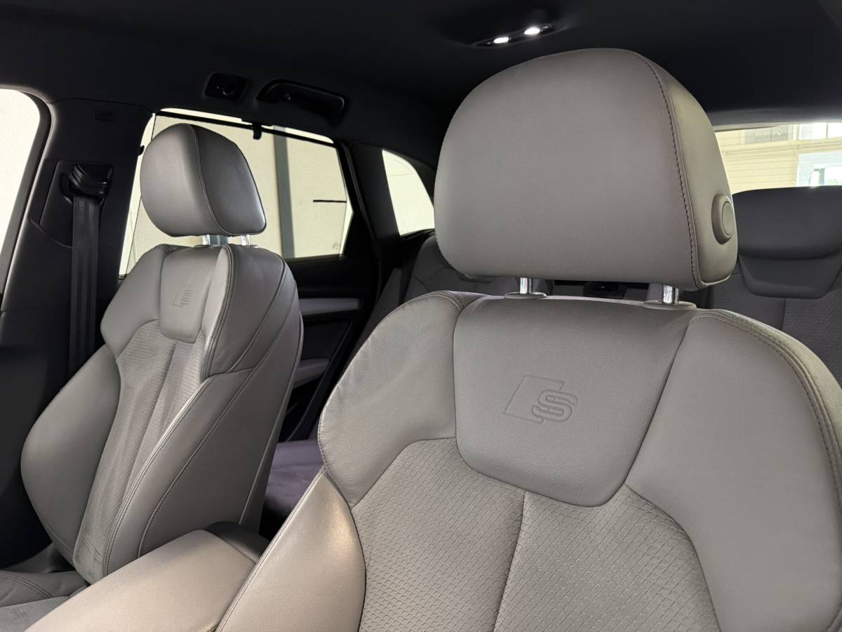 Audi Q5 Audi Q5 55 TFSIe 367PK HYBRID QUATTRO S-LINE SPORT LEDER/360° CAMERA/LED/NAV/CARPLAY