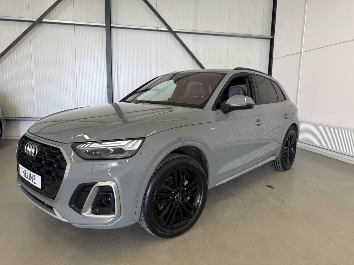 Audi Q5 Audi Q5 55 TFSIe 367PK HYBRID QUATTRO S-LINE SPORT LEDER/360° CAMERA/LED/NAV/CARPLAY