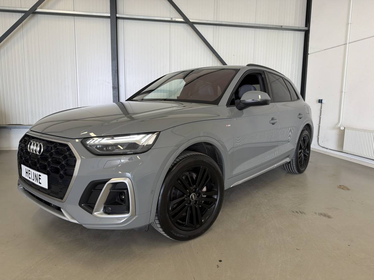 Audi Q5 Audi Q5 55 TFSIe 367PK HYBRID QUATTRO S-LINE SPORT LEDER/360° CAMERA/LED/NAV/CARPLAY