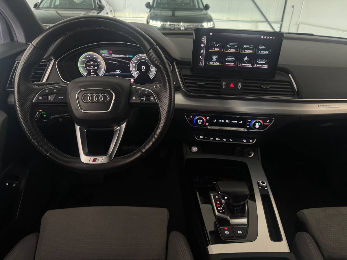 Audi Q5 Audi Q5 55 TFSIe 367PK HYBRID QUATTRO S-LINE SPORT LEDER/360° CAMERA/LED/NAV/CARPLAY