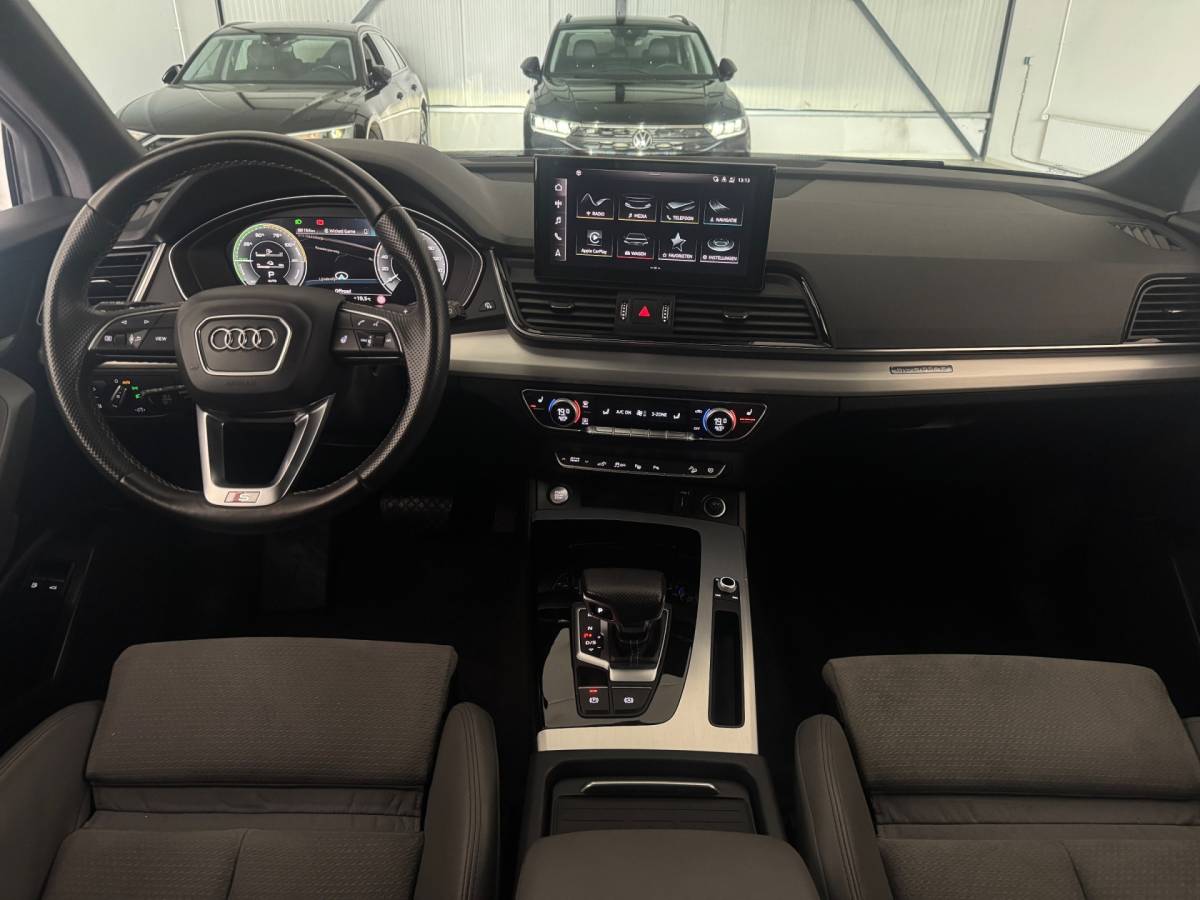 Audi Q5 Audi Q5 55 TFSIe 367PK HYBRID QUATTRO S-LINE SPORT LEDER/360° CAMERA/LED/NAV/CARPLAY