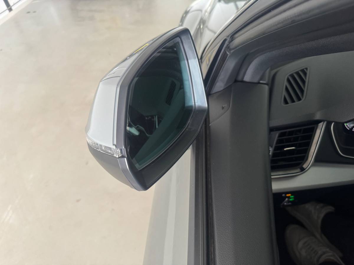 Audi Q5 Audi Q5 55 TFSIe 367PK HYBRID QUATTRO S-LINE SPORT LEDER/360° CAMERA/LED/NAV/CARPLAY