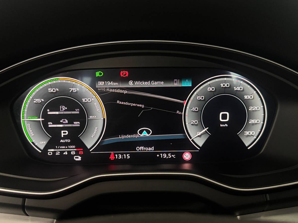 Audi Q5 Audi Q5 55 TFSIe 367PK HYBRID QUATTRO S-LINE SPORT LEDER/360° CAMERA/LED/NAV/CARPLAY