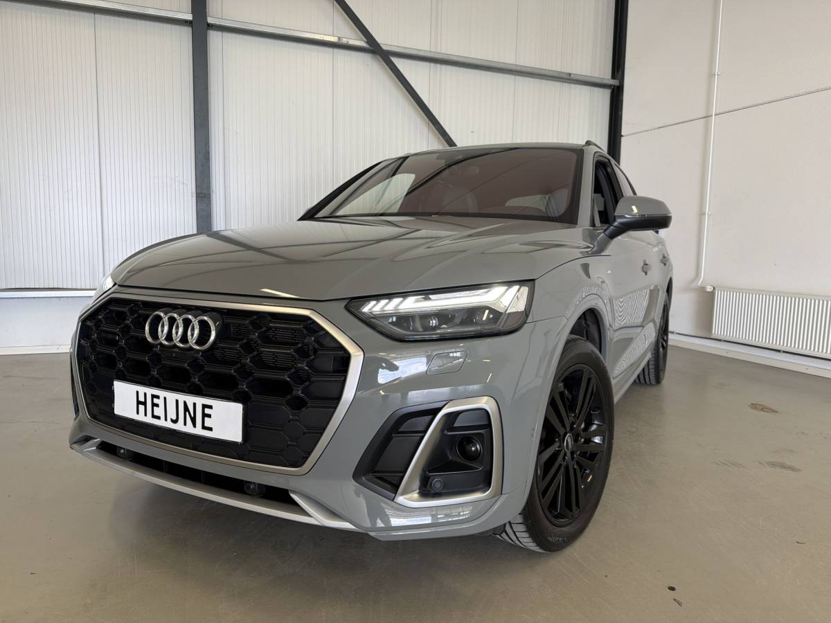 Audi Q5 Audi Q5 55 TFSIe 367PK HYBRID QUATTRO S-LINE SPORT LEDER/360° CAMERA/LED/NAV/CARPLAY