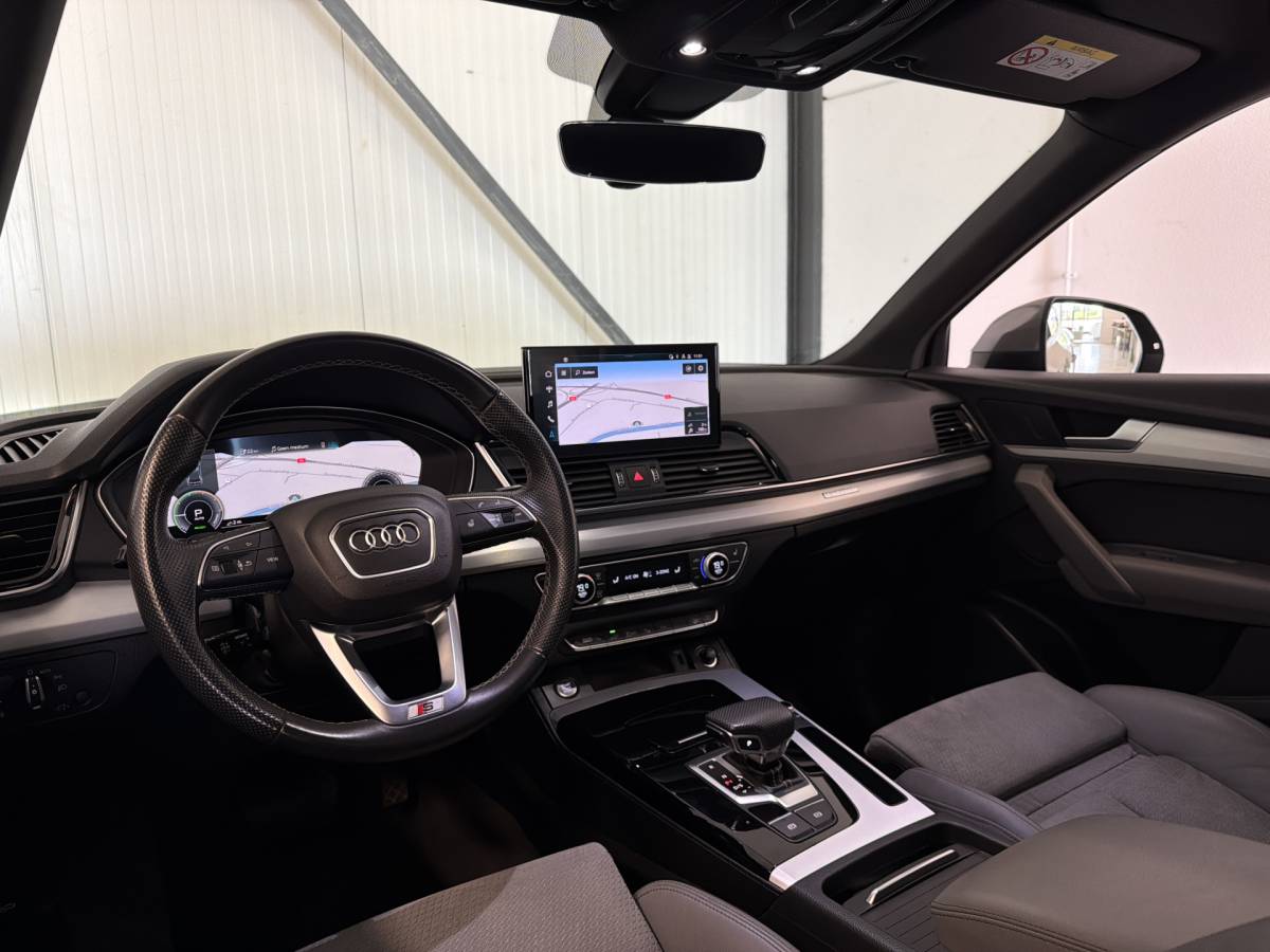 Audi Q5 Audi Q5 55 TFSIe 367PK HYBRID QUATTRO S-LINE SPORT LEDER/360° CAMERA/LED/NAV/CARPLAY