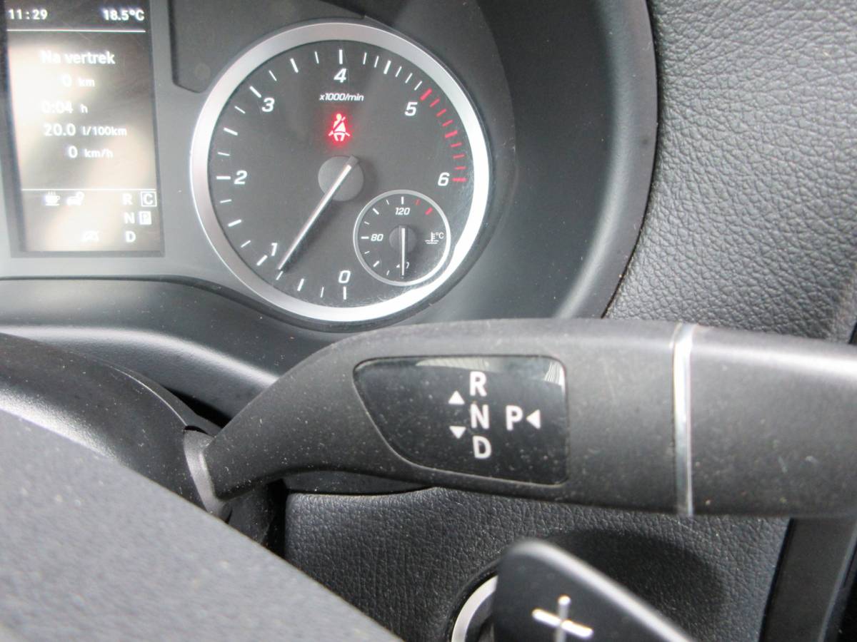 Mercedes-Benz Vito Mercedes-Benz Vito 114 CDI Lang DC automaat dubbel cabine