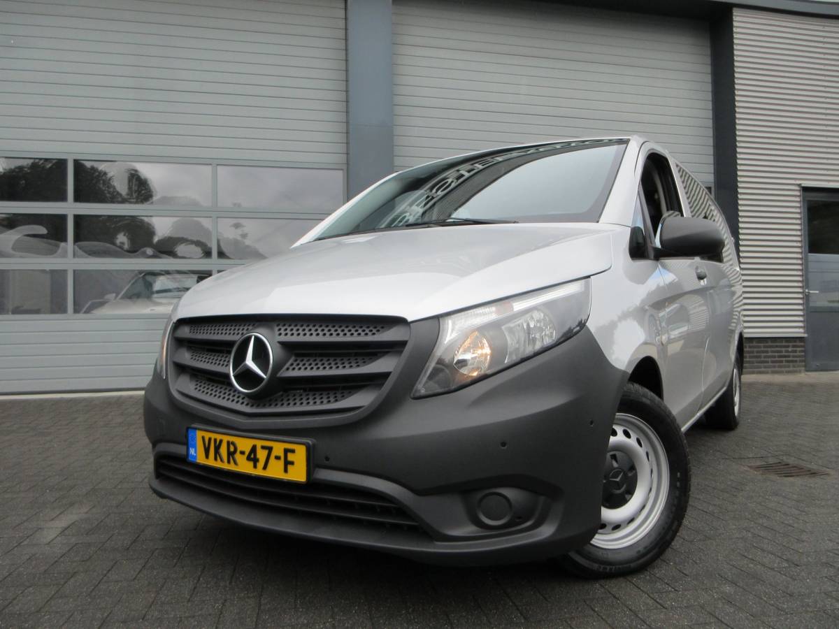 Mercedes-Benz Vito Mercedes-Benz Vito 114 CDI Lang DC automaat dubbel cabine
