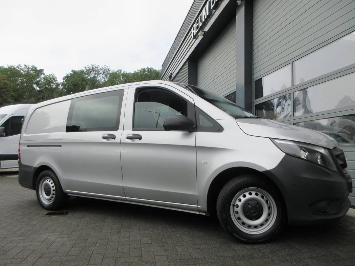 Mercedes-Benz Vito Mercedes-Benz Vito 114 CDI Lang DC automaat dubbel cabine
