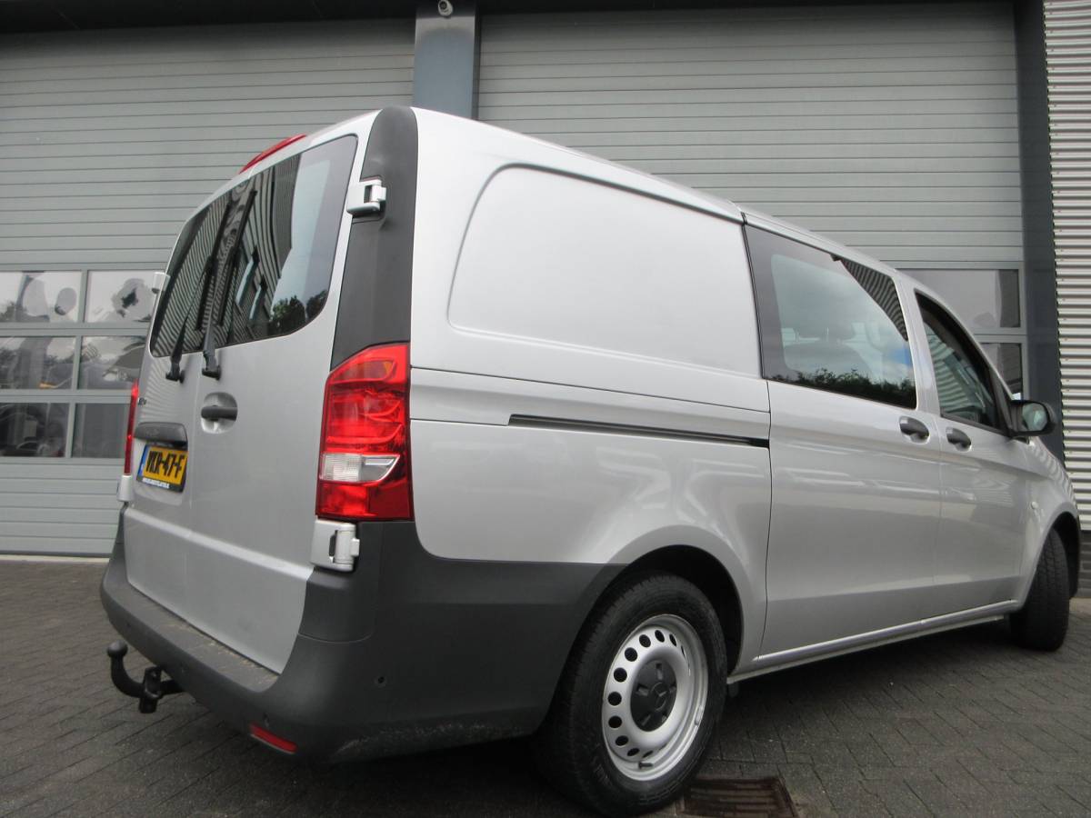 Mercedes-Benz Vito Mercedes-Benz Vito 114 CDI Lang DC automaat dubbel cabine