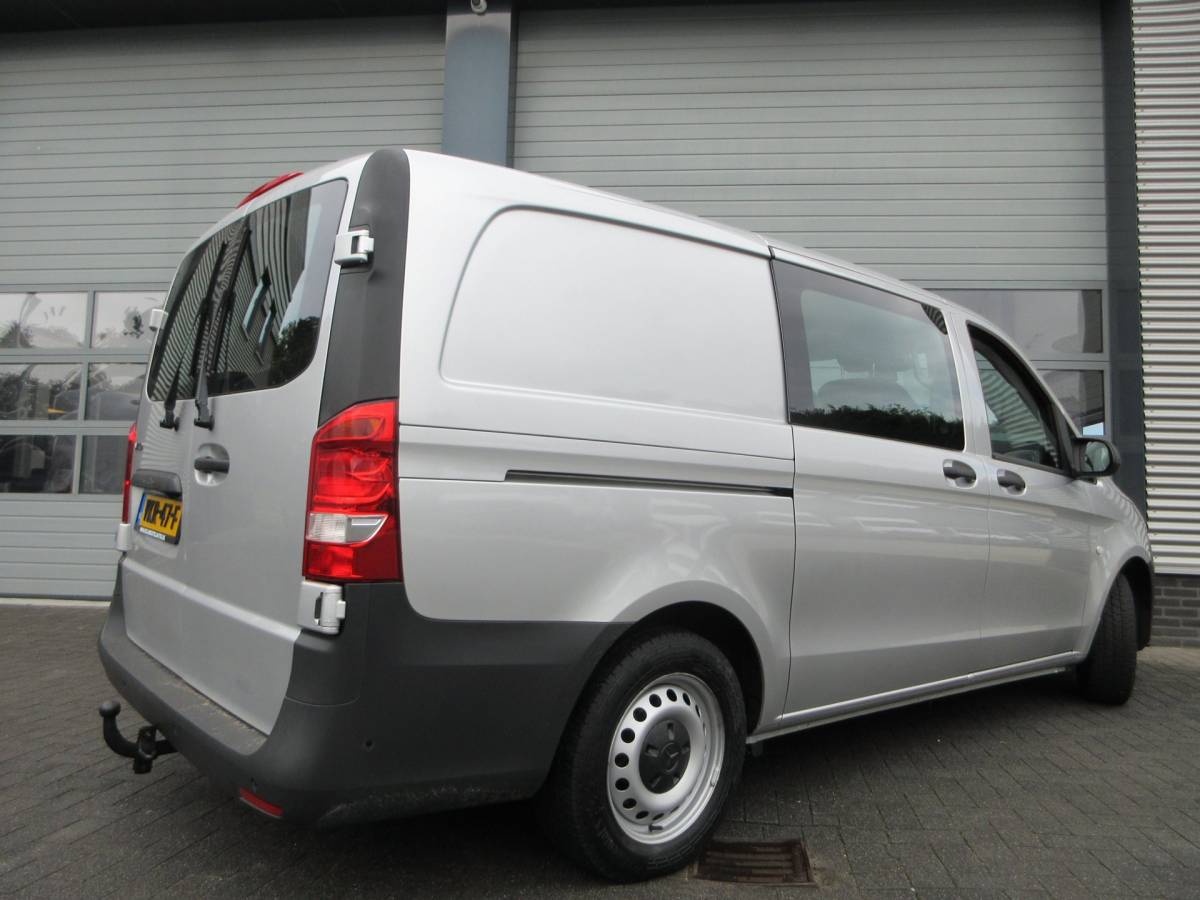 Mercedes-Benz Vito Mercedes-Benz Vito 114 CDI Lang DC automaat dubbel cabine