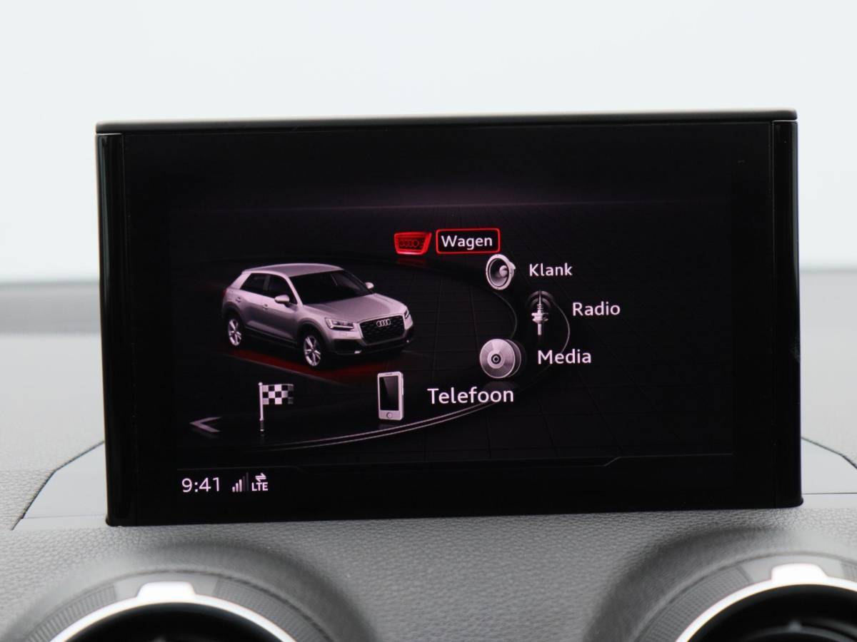 Audi Q2 Audi Q2 30 TFSi 115 Pk Automaat | Stoelverwarming | Climatronic | Navigatie | Trekhaak | 17 Inch | 72.641 Km !!