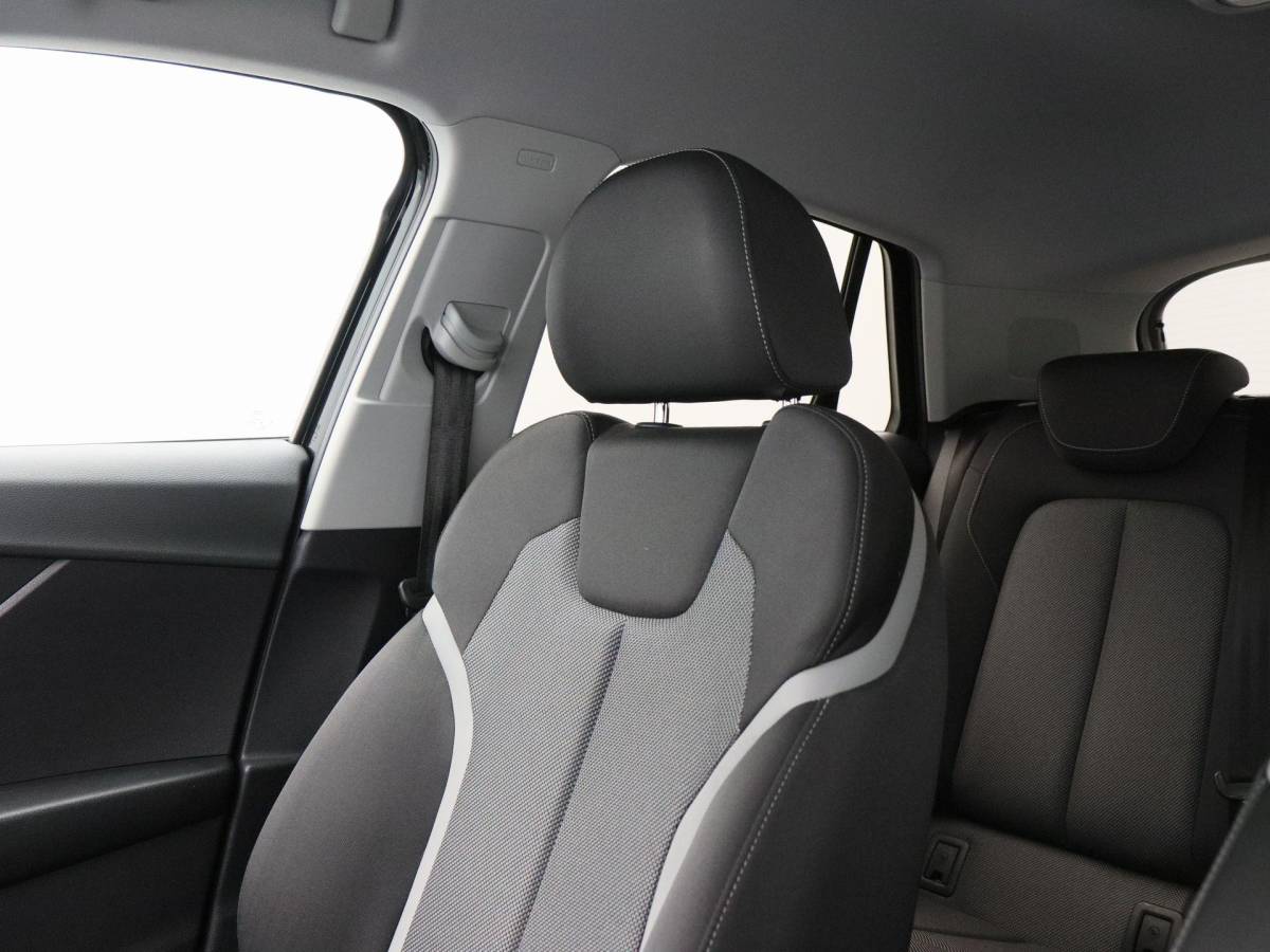 Audi Q2 Audi Q2 30 TFSi 115 Pk Automaat | Stoelverwarming | Climatronic | Navigatie | Trekhaak | 17 Inch | 72.641 Km !!