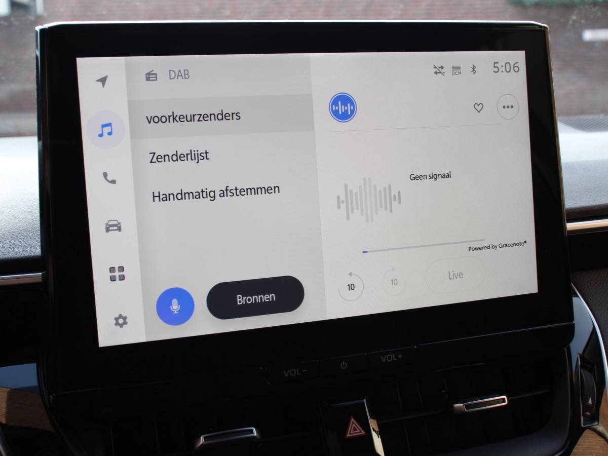 Toyota Corolla Touring Sports Toyota Corolla Touring Sports Automaat Hybrid 140 Active Navigatie Apple Carplay/Android Auto Climate Control Cruise Control Adaptive 17″Lichtmetalen velgen Camera
