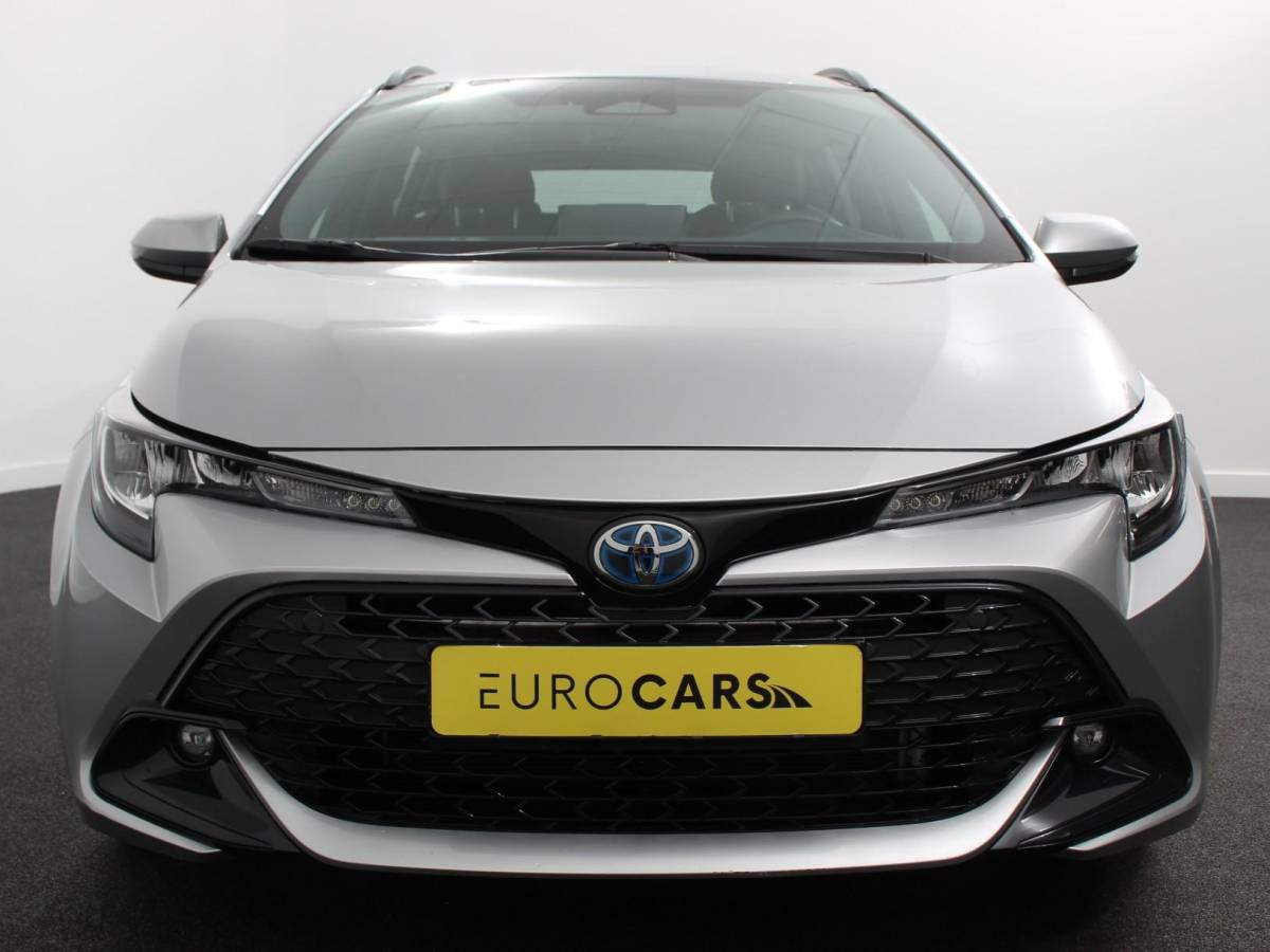 Toyota Corolla Touring Sports Toyota Corolla Touring Sports Automaat Hybrid 140 Active Navigatie Apple Carplay/Android Auto Climate Control Cruise Control Adaptive 17″Lichtmetalen velgen Camera