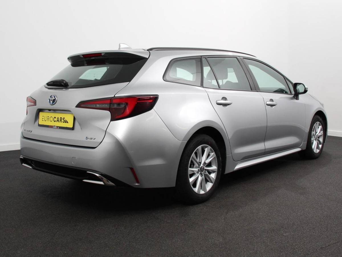 Toyota Corolla Touring Sports Toyota Corolla Touring Sports Automaat Hybrid 140 Active Navigatie Apple Carplay/Android Auto Climate Control Cruise Control Adaptive 17″Lichtmetalen velgen Camera