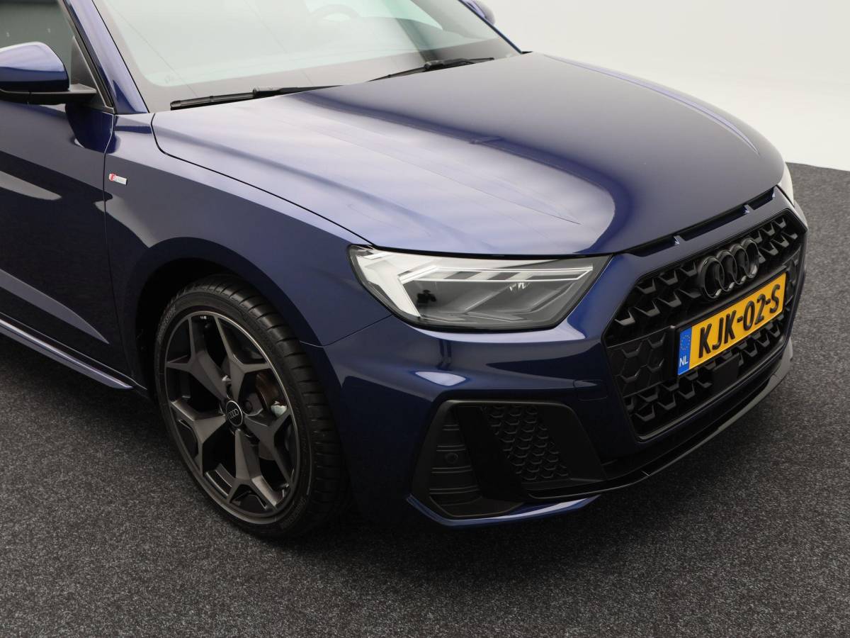 Audi A1 Sportback Audi A1 Sportback 30 TFSi 115 Pk Automaat S Edition | Full LED | Adaptive Cruise Control | Zwart Optiek | Stoelverwarming | Navigatie | Carplay | 18 Inch | 6.229 Km!!